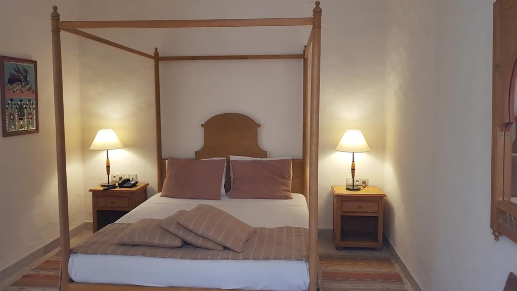 Hotel Dar Saida Beya à Tozeur Extérieur photo