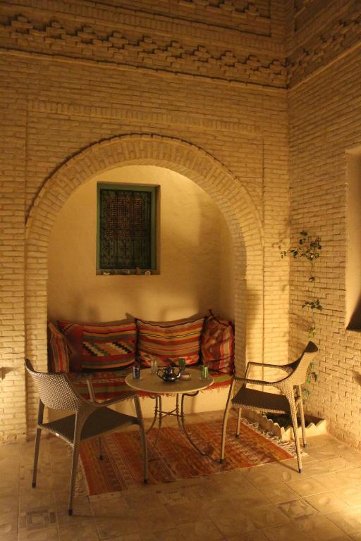 Hotel Dar Saida Beya à Tozeur Extérieur photo