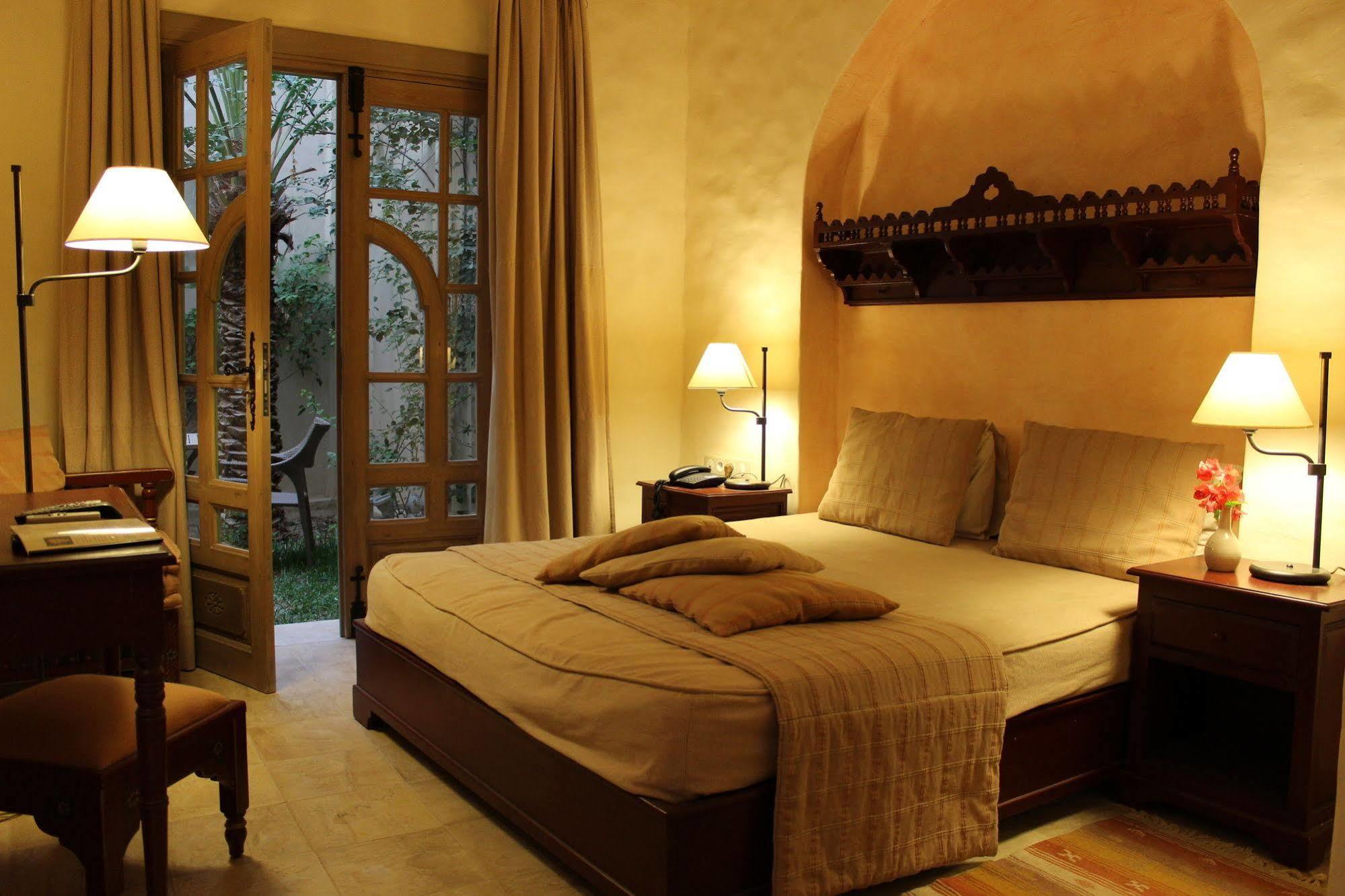 Hotel Dar Saida Beya à Tozeur Extérieur photo